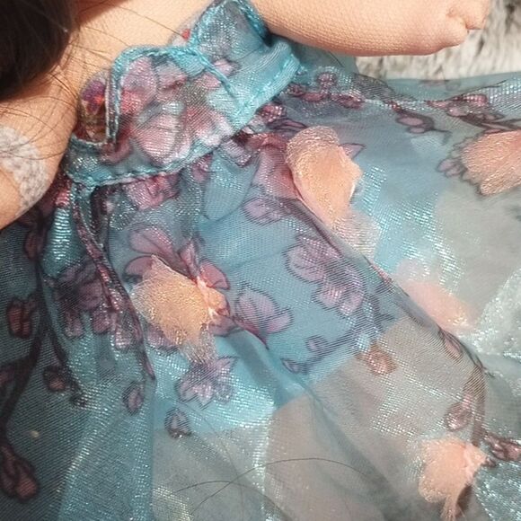 Na ! Na ! Na! Surprise Series 4 Juli Joyful Plush Doll - Picture 10 of 10